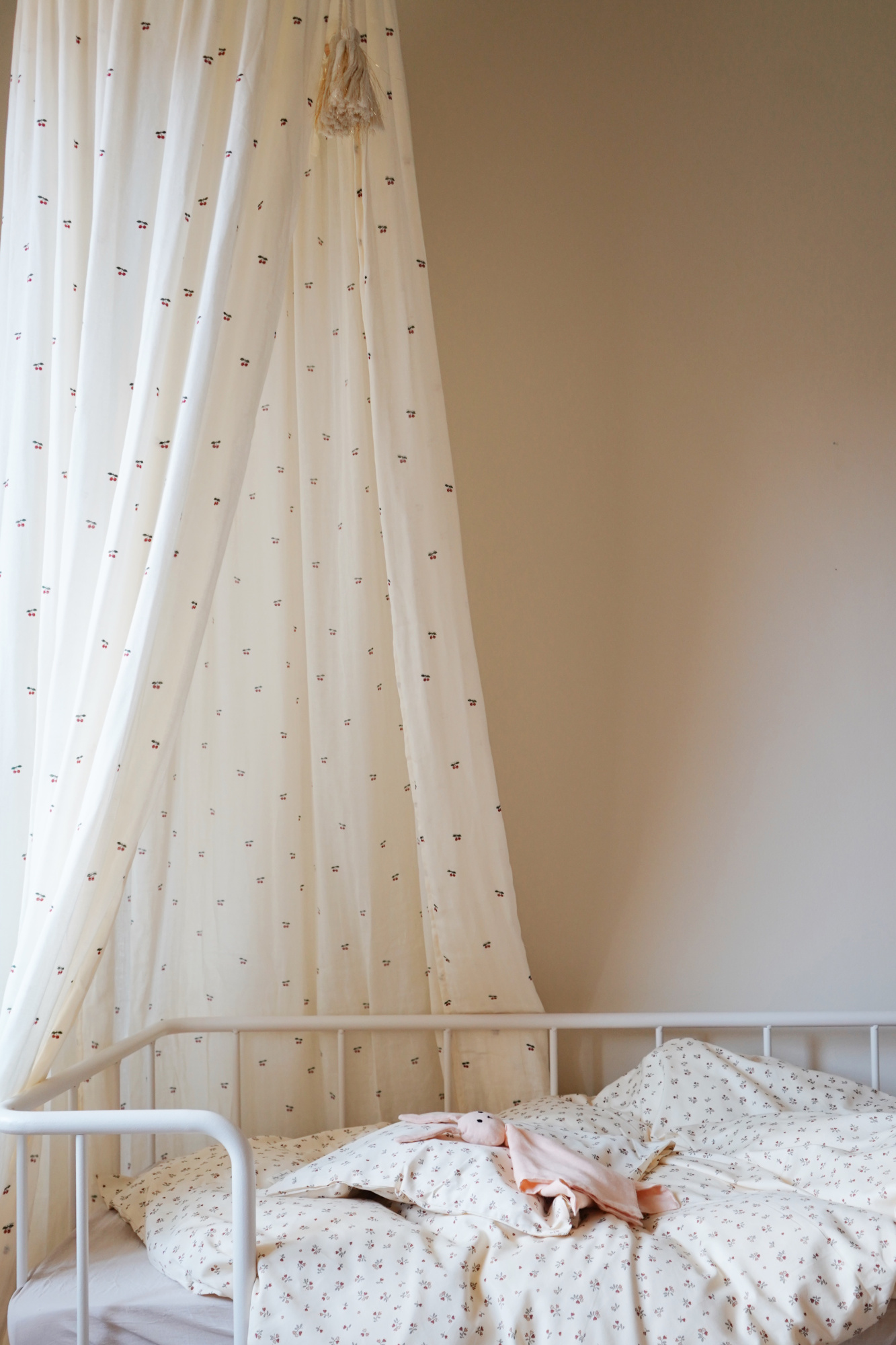 KongesSløjd (Konges Sloejd) ベッドバンパー Konges Sløjd bed bumpers. Soft cot bumper made from 100